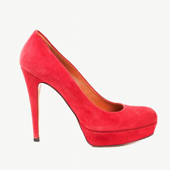 Gucci Raspberry Suede Platform Round-Toe Stiletto Pumps - Picture 1 of 10